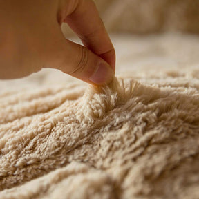 [Pague 1, Leve 2] Capa de Sofá Isabelle (Aconchego e Elegância Para Seu Sofá!) + BRINDE: 2 Almofadas