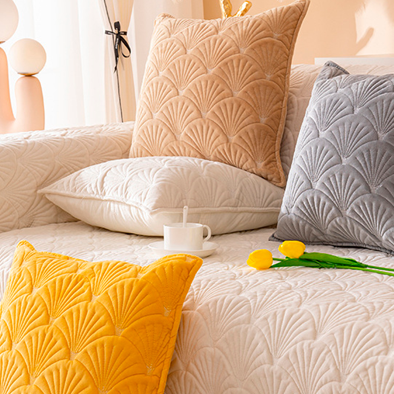 [Pague 1, Leve 2] Capa de Sofá Sofia (Toque Suave Que Abraça Seu Sofá!) + BRINDE: 2 Fronhas