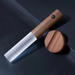 Luminária Magnética com Sensor de Presença