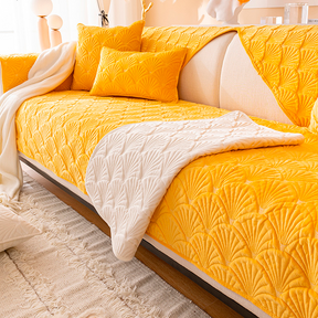 [Pague 1, Leve 2] Capa de Sofá Sofia (Toque Suave Que Abraça Seu Sofá!) + BRINDE: 2 Fronhas