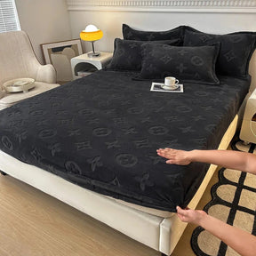 [Pague 1, Leve 2] Capa de Cama Oncília (Suavidade e Estilo em Harmonia!) + BRINDE: 2 Fronhas